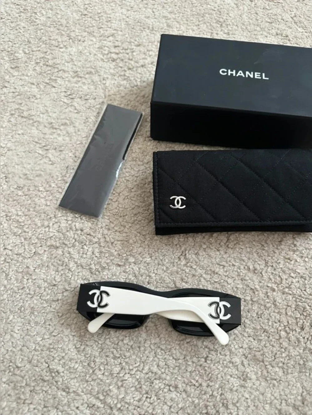 CHANEL Rectangular Sunglasses